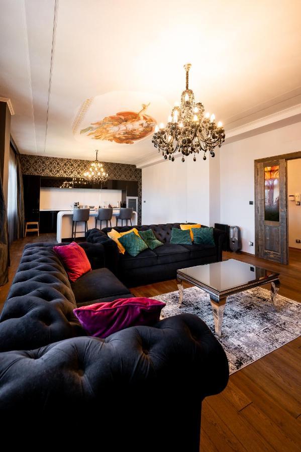 Premium Apt Kosice Center 3 Room 150M2 Hlavna Ulica Ngoại thất bức ảnh